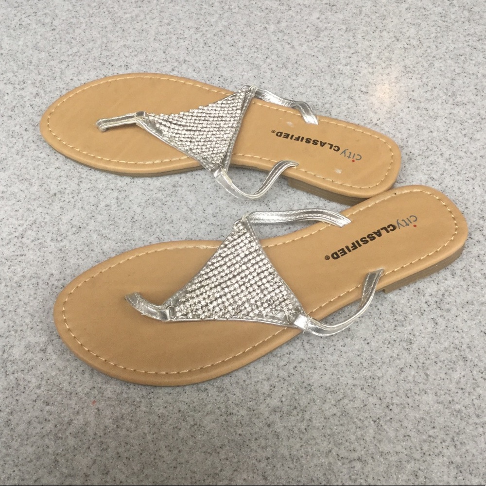CityClassified Sparkly Sandals Size 6.5 - Picture 3 of 9